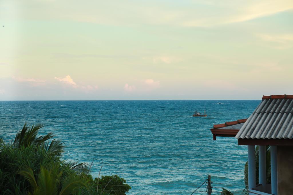 Four Season Guest House Tangalle Esterno foto