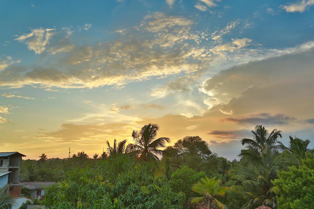 Four Season Guest House Tangalle Esterno foto